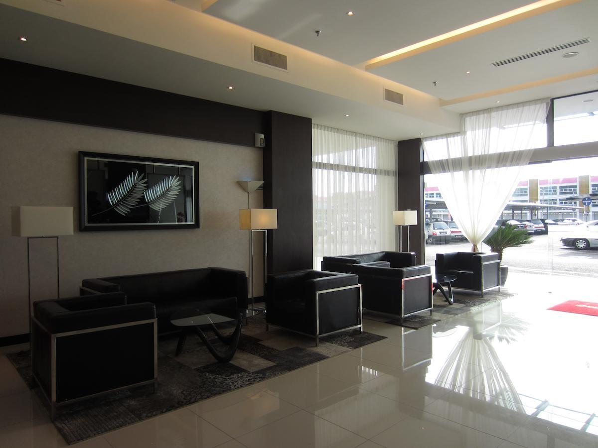 D Hotel Seri Iskandar Zewnętrze zdjęcie